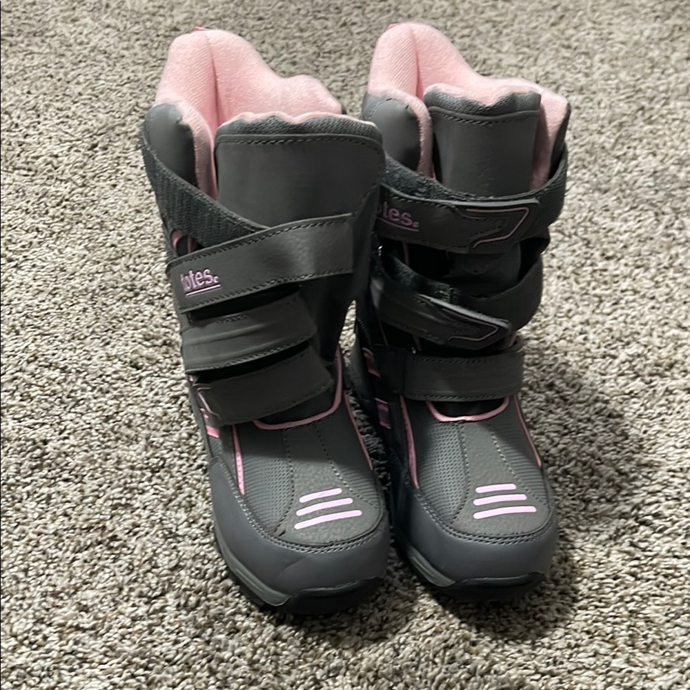 Kids Gray and Pink Boots